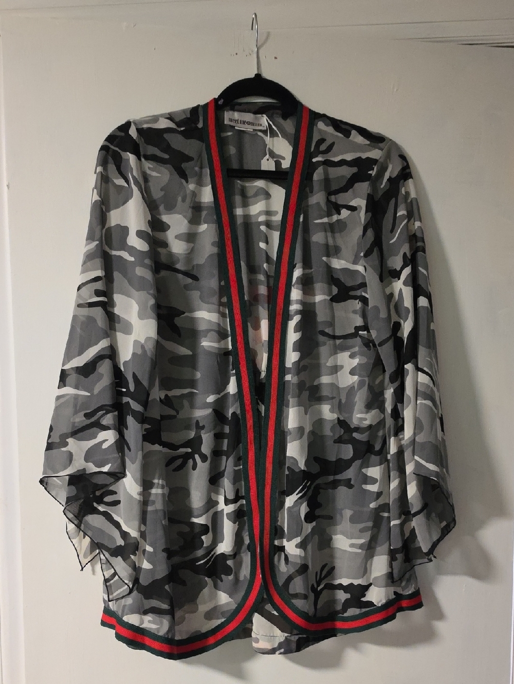 Kimono! Lightweight Grey Camo with Designer-Like Trim